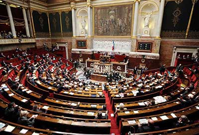Alahednews assiste à un colloque à huis clos dans le Parlement français, autour de la Syrie