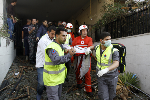 Premières images du double attentat terroriste contre l’ambassade d’Iran au Liban