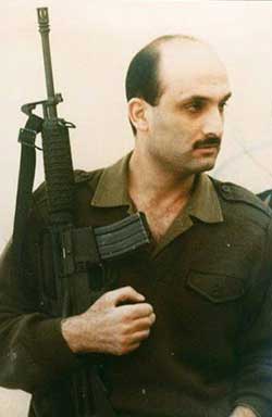 Samir Geagea: ayez honte! Samir Geagea: ayez honte!