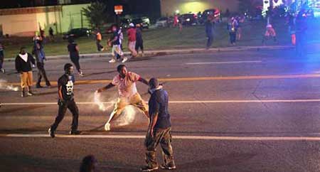 L’insurrection des Noirs à Ferguson, une réponse au retour du racisme US. L’insurrection des Noirs à Ferguson, une réponse au retour du racisme US