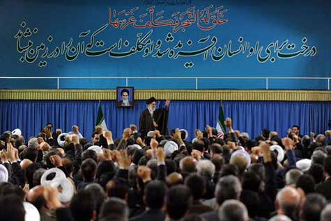 Pourquoi cette campagne contre la personne de l’imam Khamenei?
