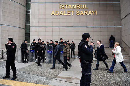 La Turquie, principal soutien des terroristes en Syrie. La Turquie, principal soutien des terroristes en Syrie