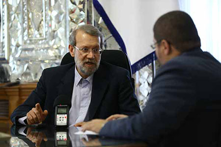 Larijani à Al-Ahednews: Les terroristes seront expulsés d’Irak à la suite d’une défaite cuisante
