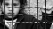 Bahreïn: 250 enfants emprisonnés pour des raisons politiques, dénonce une ONG

