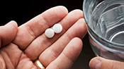 Des experts US recommandent l’aspirine contre l’infarctus et le cancer    
