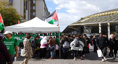 La Palestine occupée acclamée à Paris!
