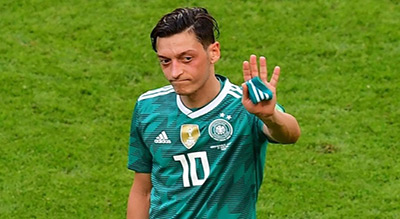«Racisme et irrespect»: le footballeur allemand Özil quitte l’équipe nationale
