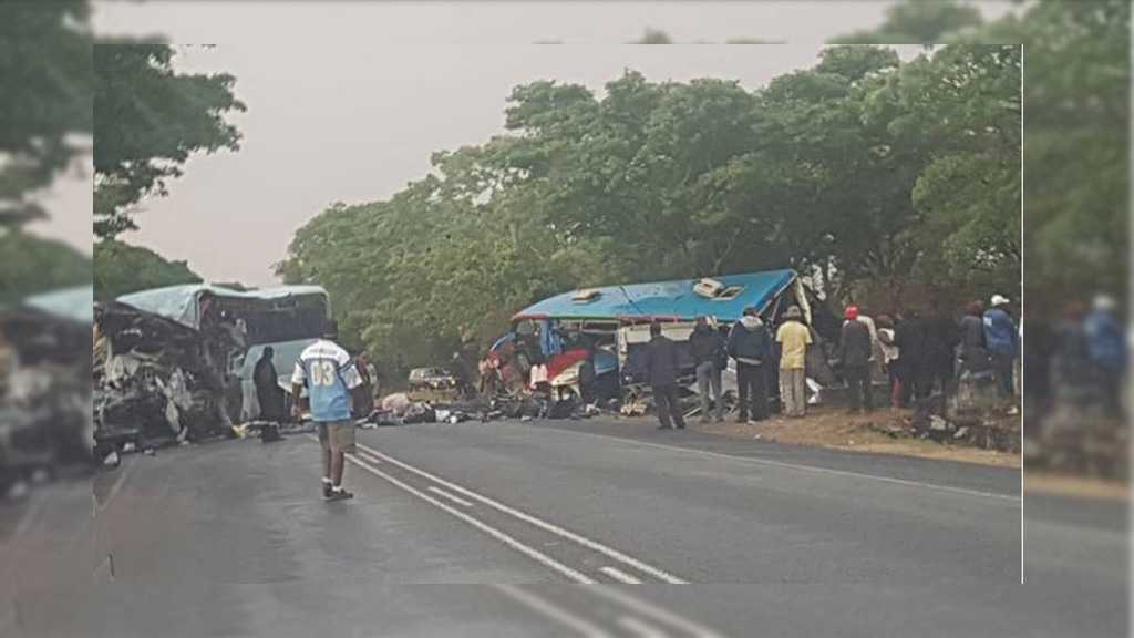 Zimbabwe : au moins 47 morts dans une collision de deux bus 