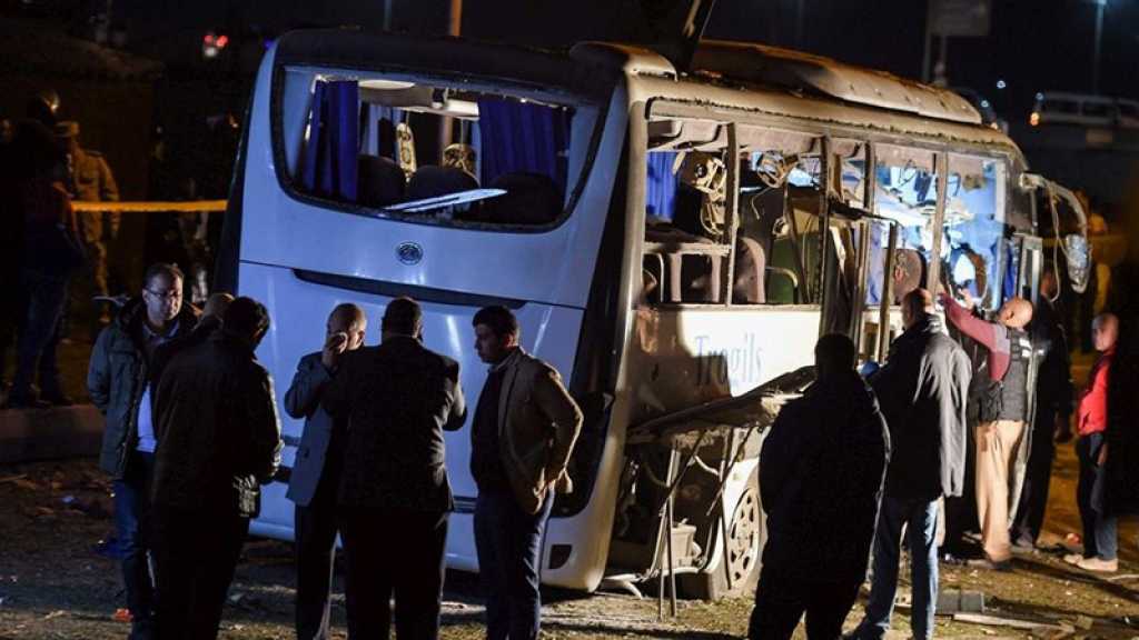 Quatre morts dans l’explosion d’un bus près des pyramides en Égypte