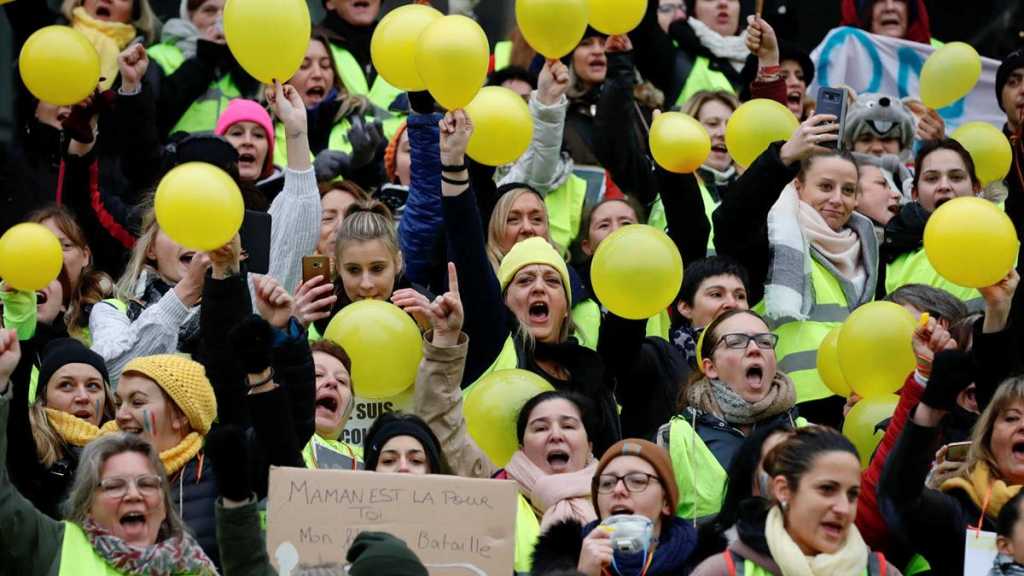 Des centaines de femmes «gilets jaunes» manifestent dans plusieurs villes de France