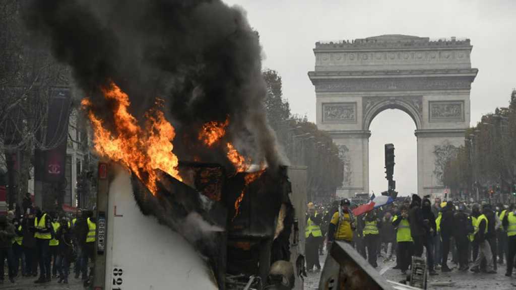 «Gilets jaunes» : l’exécutif critiqué par l’opposition après les violences