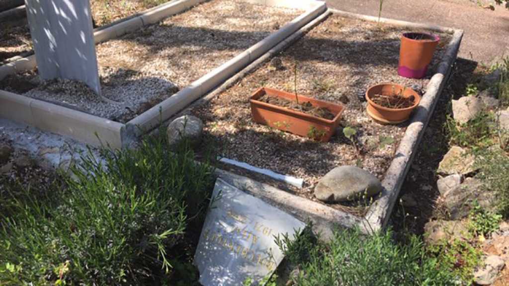 France: une dizaine de tombes du carré musulman à Draguignan dégradées 