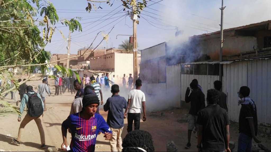 Soudan: la police disperse des manifestants avec des gaz lacrymogènes