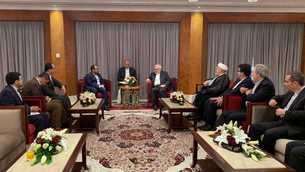 Rencontre entre le ministre iranien des AE et le porte-parole d’Ansarullah à Oman