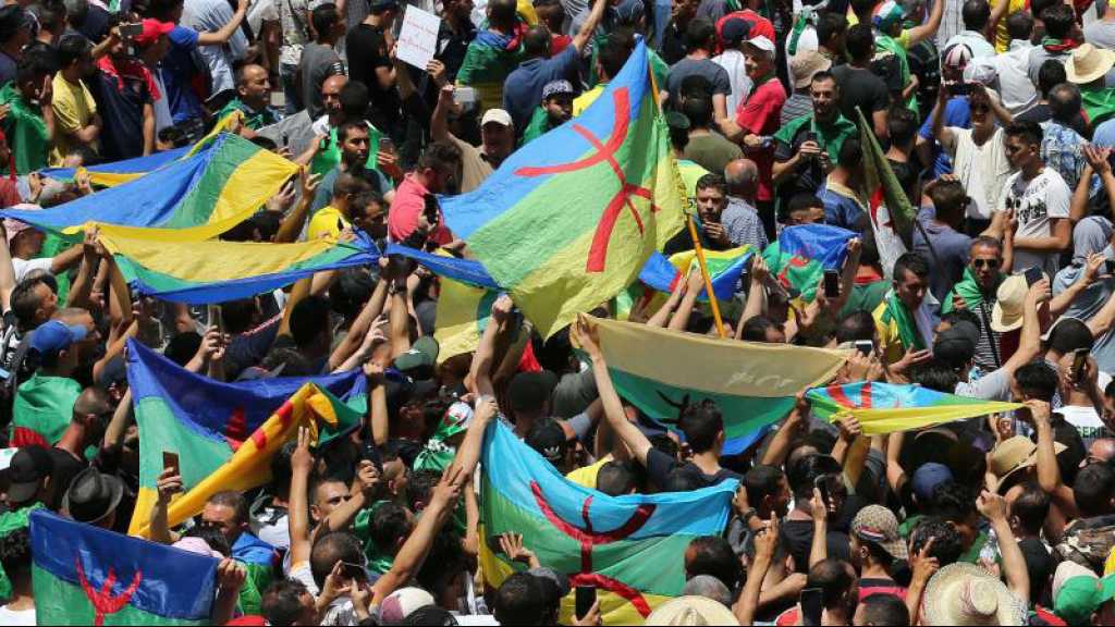 Algérie: des «détenus du Hirak» ayant purgé leur peine sortent de prison