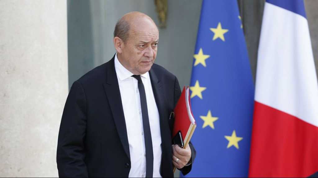 Libye: Paris parle à tout le monde et dément tout parti pris, selon Le Drian