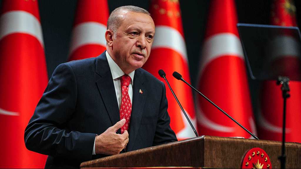 Erdogan accuse Macron de «colonialisme» et de «spectacle» au Liban