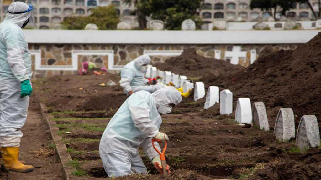 Coronavirus: la barre symbolique du million de morts franchie, restrictions et mécontentements