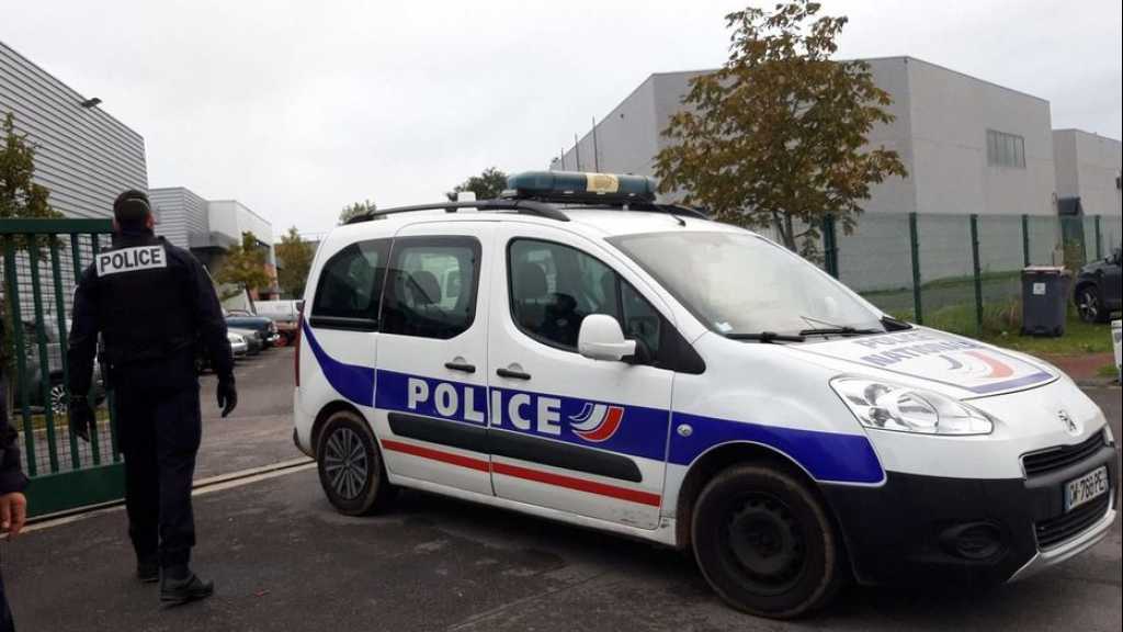 Policiers attaqués en France: un suspect s’est livré à la police