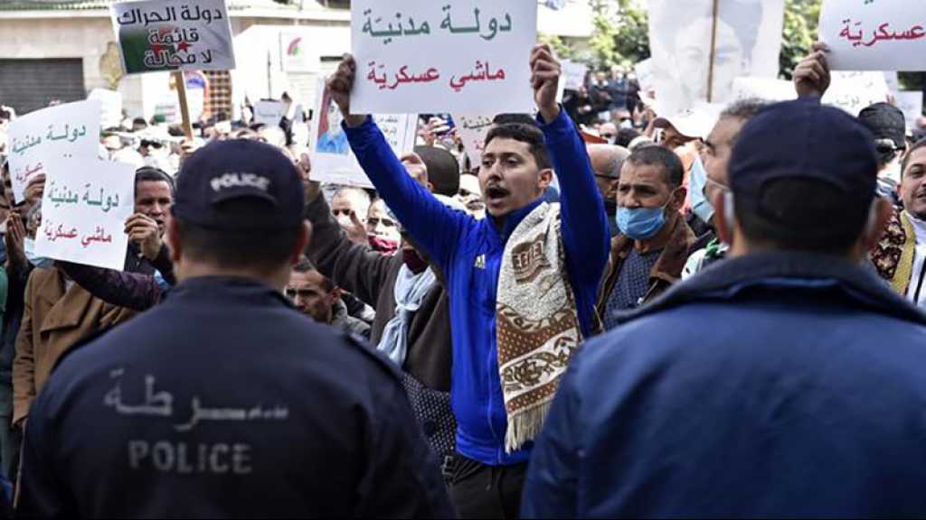 Algérie: nouvelles accusations de torture contre des militants du Hirak