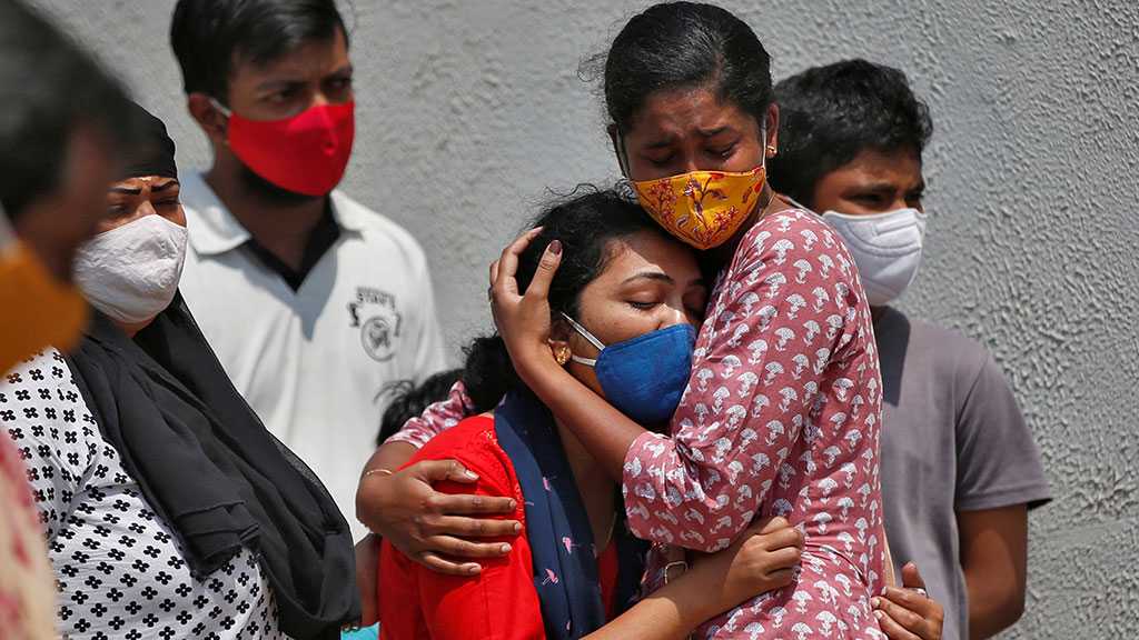 Coronavirus: feu vert au vaccin Johnson & Johnson en Europe, record de décès en Inde
