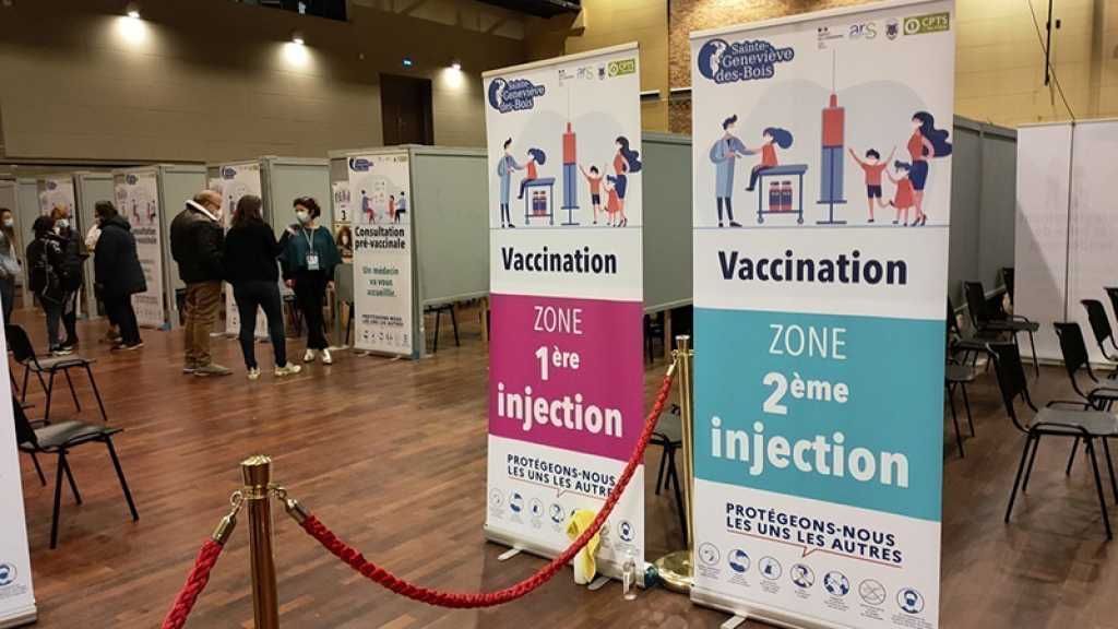 Coronavirus: le Vietnam découvre un nouveau variant, la vaccination ouverte à tous en France