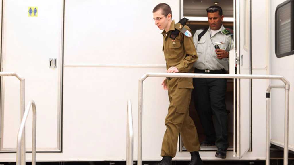 Le Hamas diffuse des images de Gilad Shalit en captivité et un message d’un autre «soldat capturé»