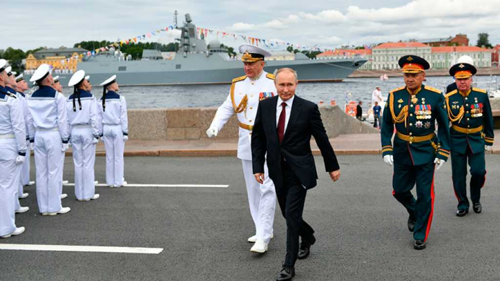 Poutine vante la flotte russe, capable de détruire «n’importe quelle cible»