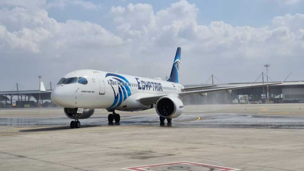Le premier vol commercial de la compagnie Egyptair a atterri en «Israël»  de manière officielle