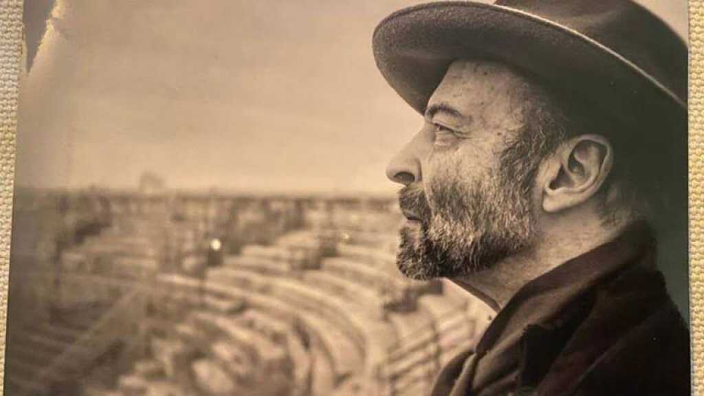Un photographe connu est mort de froid à Paris dans l’indifférence des passants