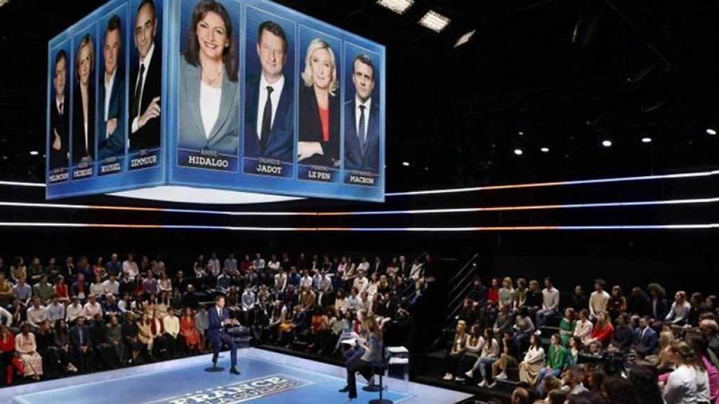 Sprint final dans la présidentielle française: les candidats de la droite et de la gauche radicale en meeting