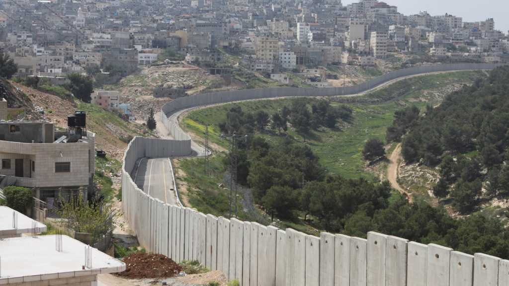 «Israël» alloue 300 M de «shekels» pour renforcer le mur d’Apartheid en Cisjordanie occupée