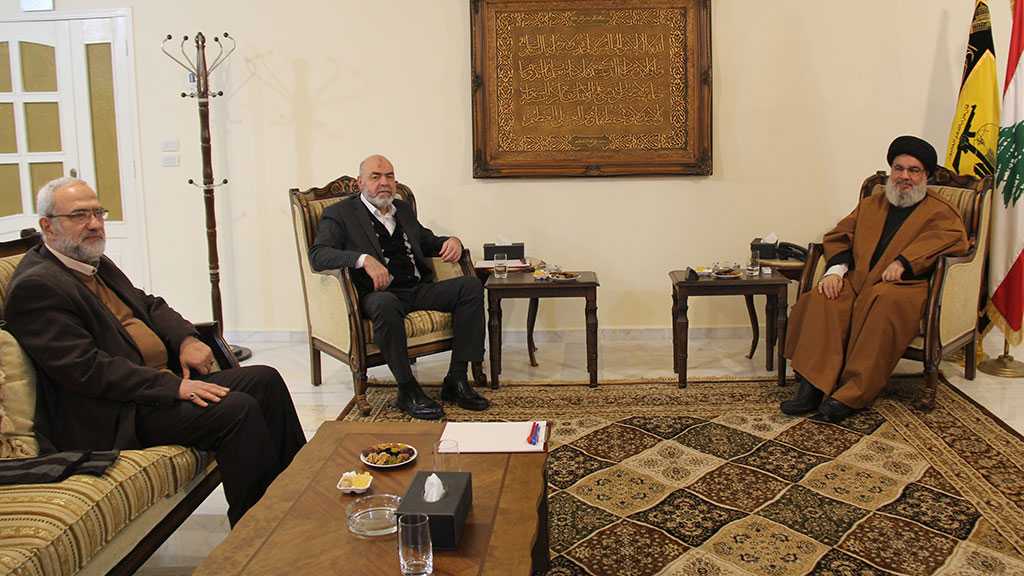 Sayed Nasrallah reçoit le chef du Centre national au Liban-Nord, haj Kamal al-Kheir