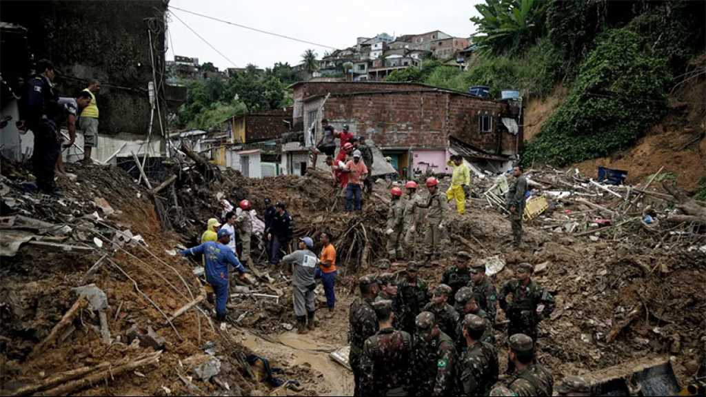 Brésil: des pluies torrentielles font au moins 79 morts et 56 disparus
