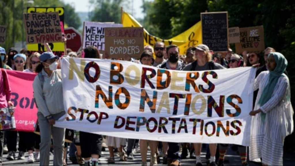Royaume-Uni: revers pour Johnson après l’échec d’une tentative d’expulsion de migrants vers le Rwanda