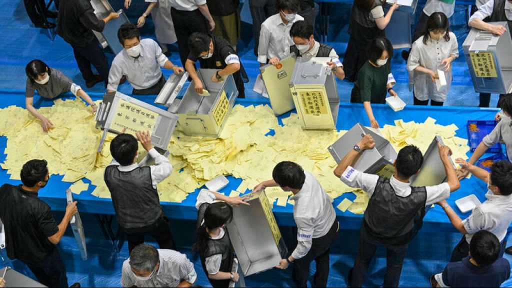 Japon: victoire électorale de la coalition au pouvoir, veillée funèbre pour Shinzo Abe