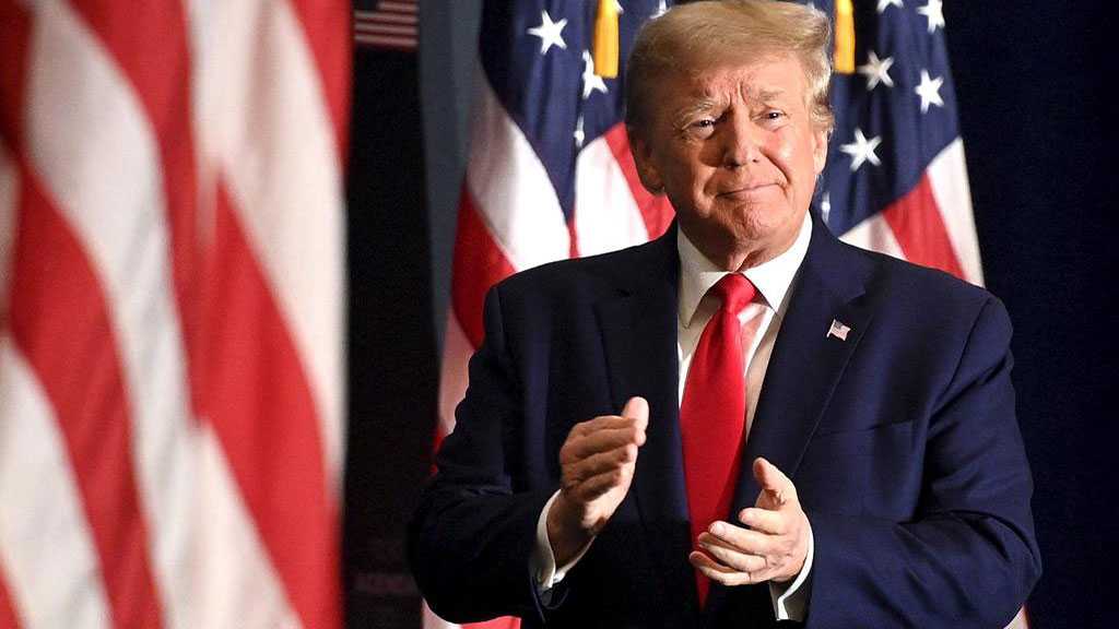 De retour à Washington, Trump joue avec l’idée de se représenter en 2024