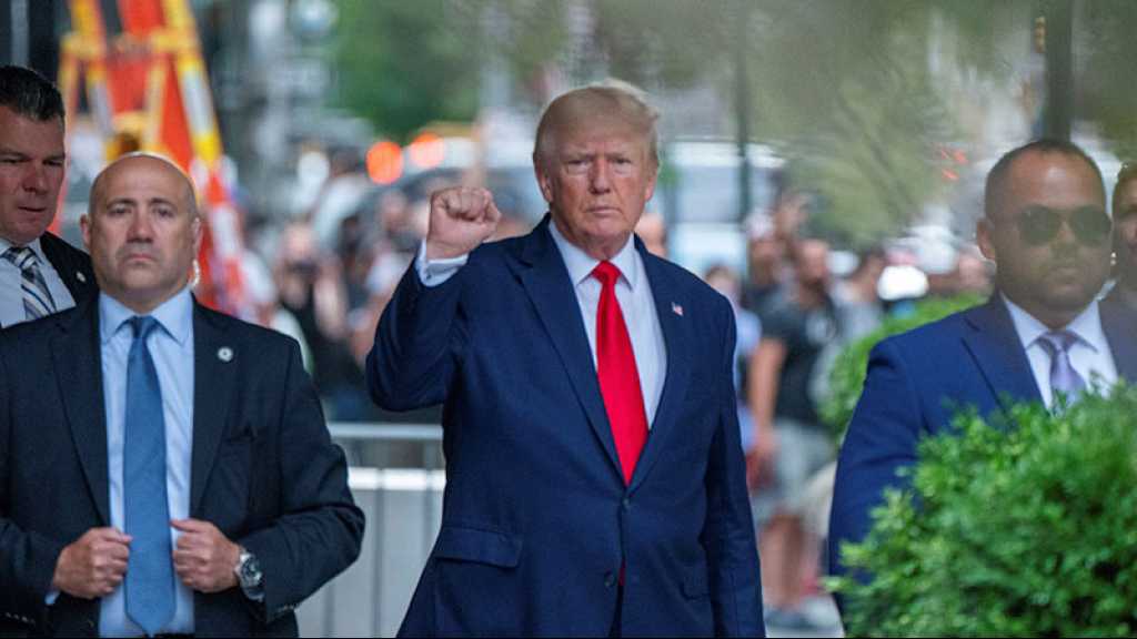 Entendu à New York sur ses pratiques fiscales, Trump garde le silence