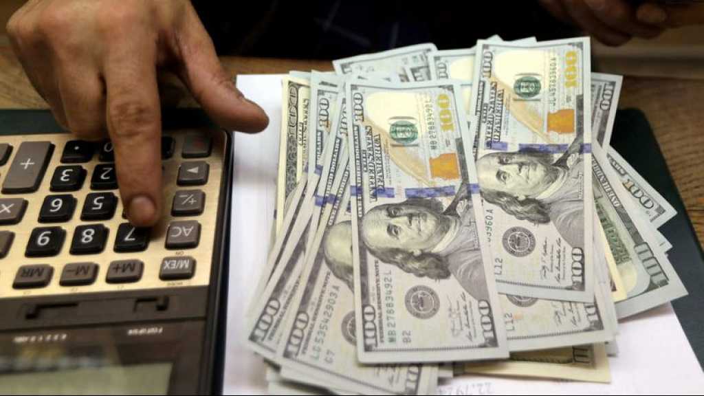 Le dollar à un nouveau record en plusieurs décennies face à l’euro et au yen