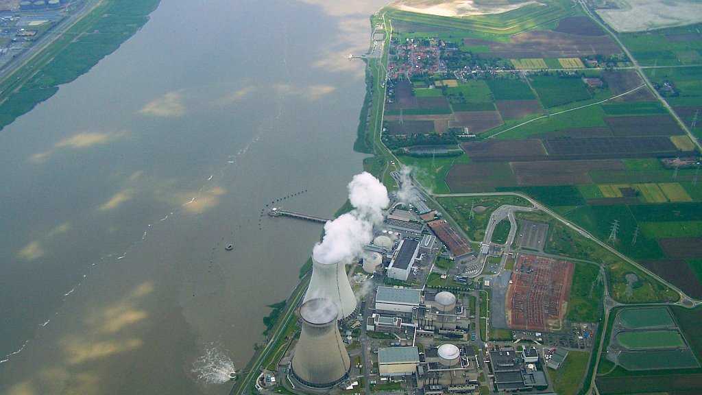 En plein doute sur sa politique énergétique, la Belgique ferme son premier réacteur nucléaire