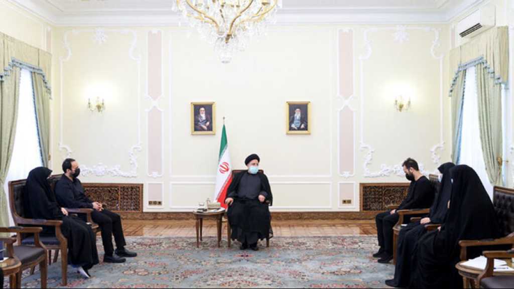 Le président Raïssi rencontre les membres de la famille du martyr Soleimani