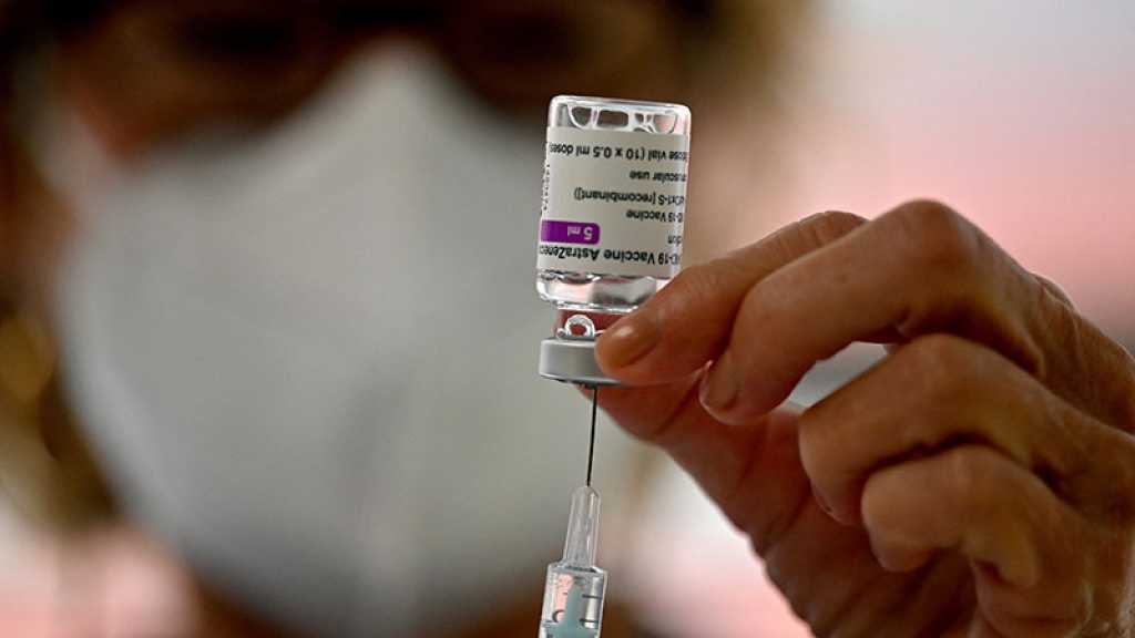 Covid-19: une étude confirme un risque plus élevé de thrombose avec le vaccin AstraZeneca