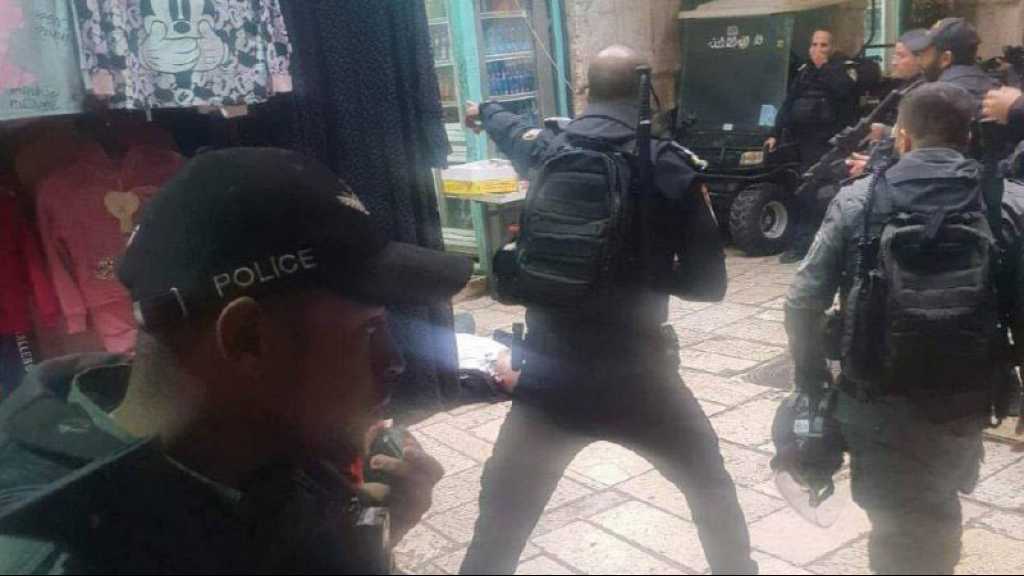 Opération à l’arme blanche dans la vieille ville d’al-Qods : 3 policiers israéliens blessés, l’auteur tombe en martyre