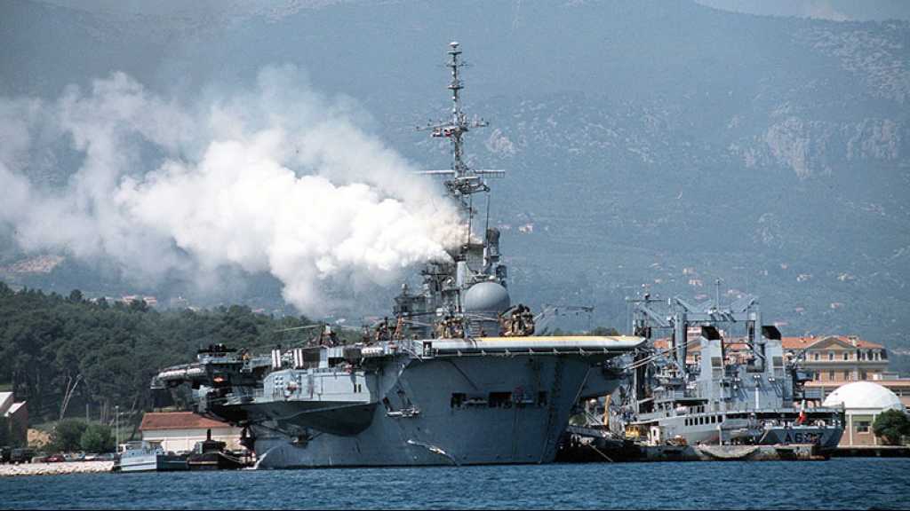 Le Brésil coule l’ancien porte-avions français «Foch», contaminé, dans l’Atlantique