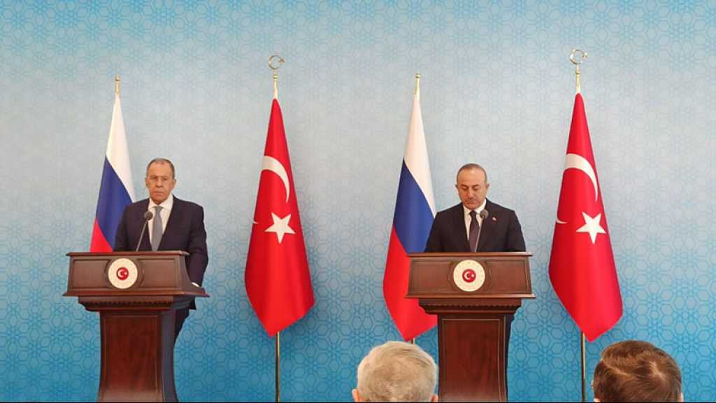 Conflit en Ukraine: Les négociations doivent respecter les intérêts de la Russie, dit Lavrov
