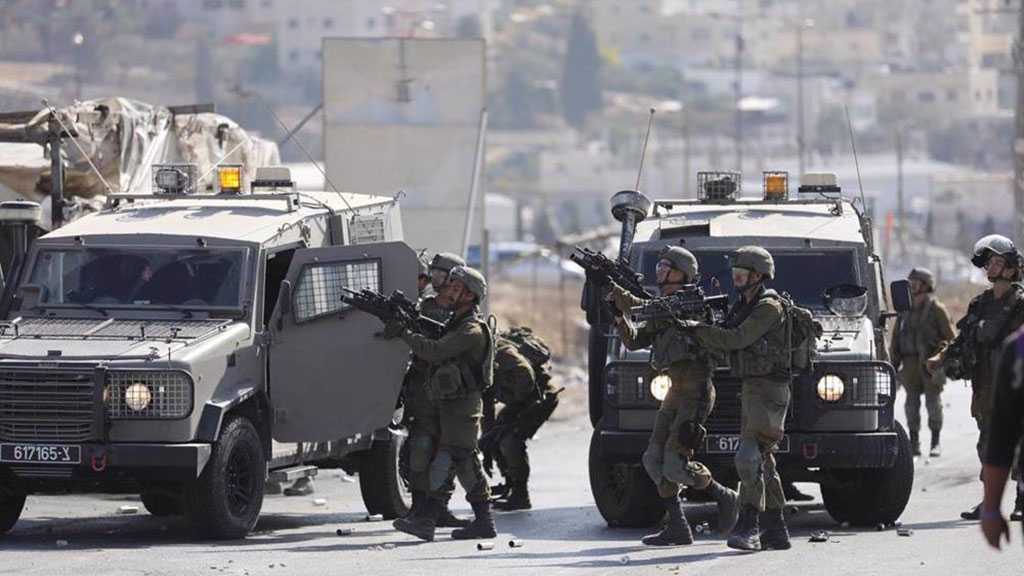 Cisjordanie : Les forces israéliennes détruisent la maison d’un détenu à Ramallah et blessent 10 Palestiniens