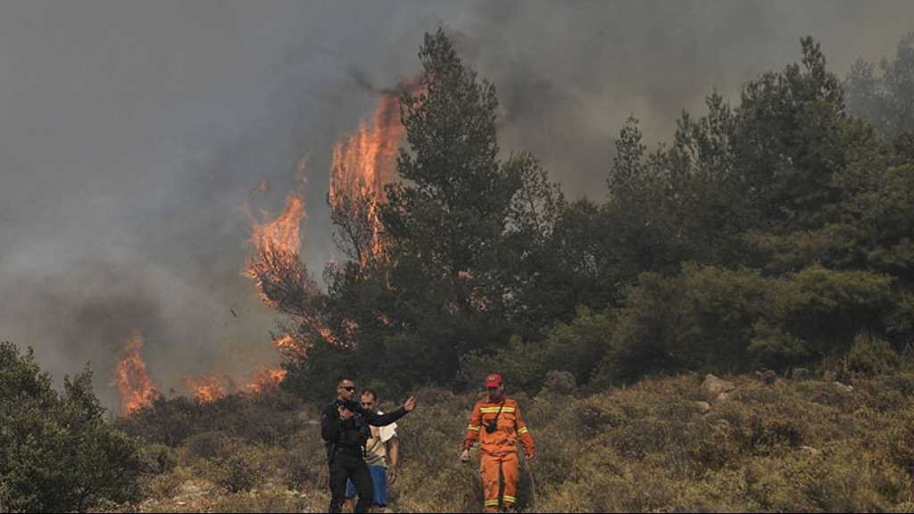 Grèce: les feux de forêt font rage pour le troisième jour consécutif