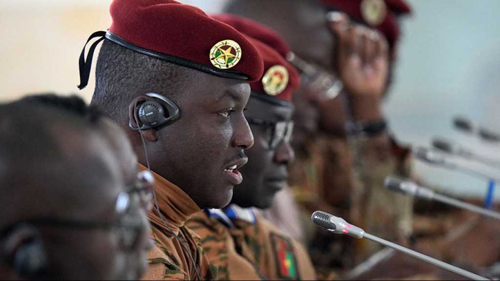 Des Burkinabés rassemblés à Ouagadougou en soutien à Ibrahim Traoré