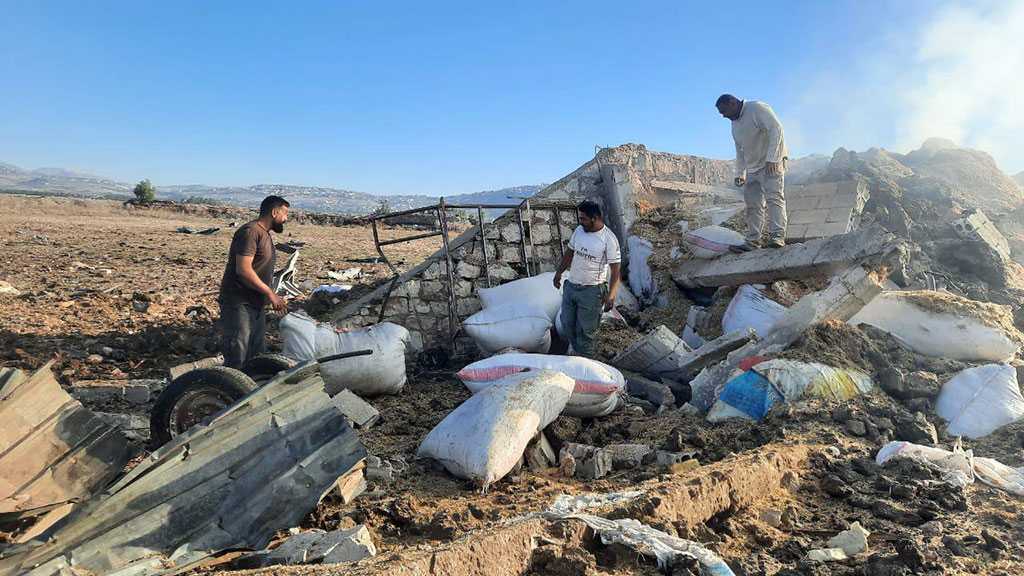 Les «cibles militaires du Hezbollah» que l’armée israélienne dit avoir bombardées sont des sacs de foin