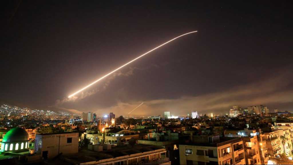 La DCA syrienne repousse une attaque de missiles israéliens près de Damas
